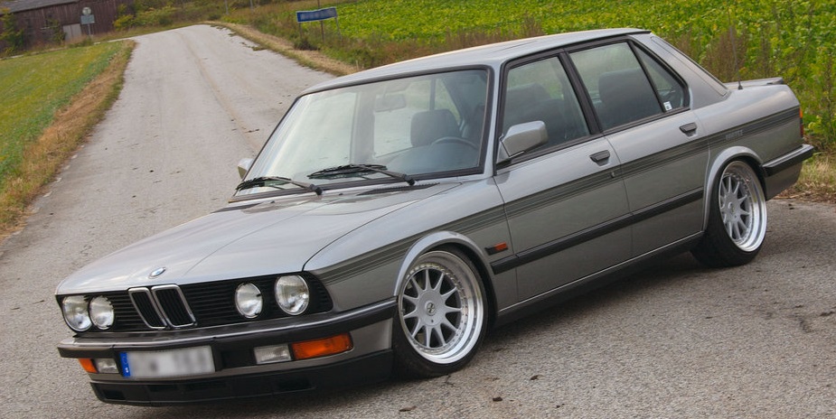 0000205_catuned-coilovers-e2824-system.jpeg