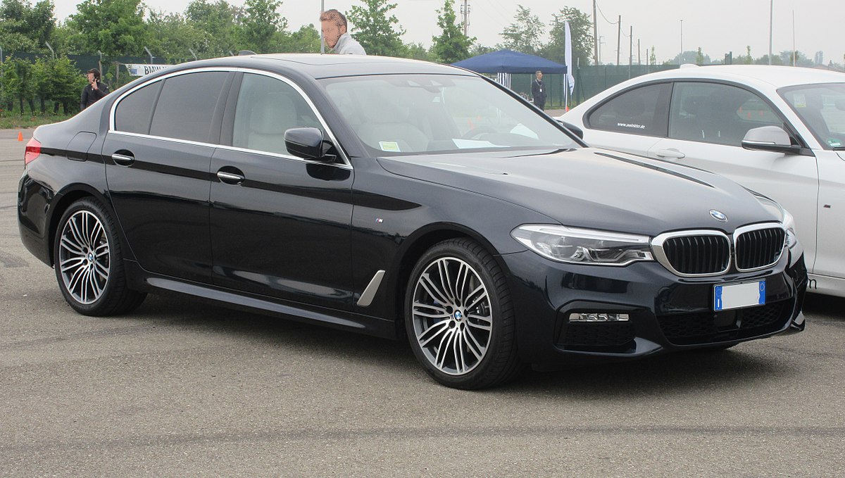 1200px-BMW-G30.JPG