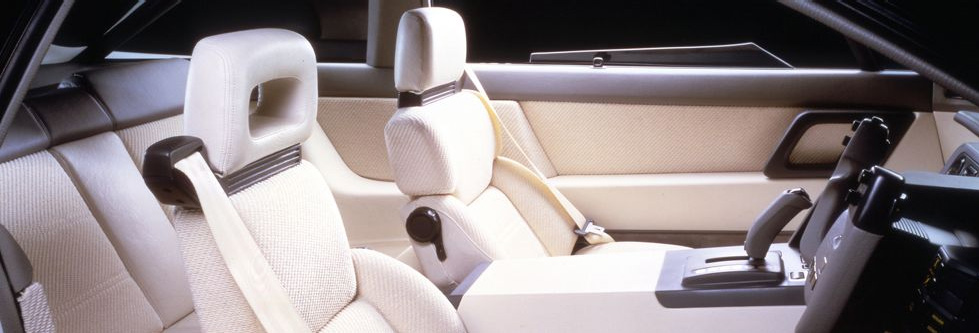 1985_Mazda_MX-03_interior_03.jpg