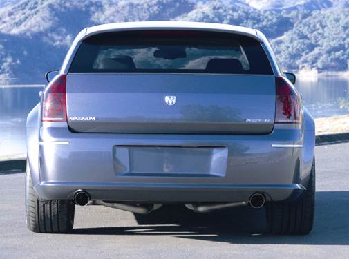 2007-Dodge-Magnum-Rear_DOMAG055_505x375.jpg