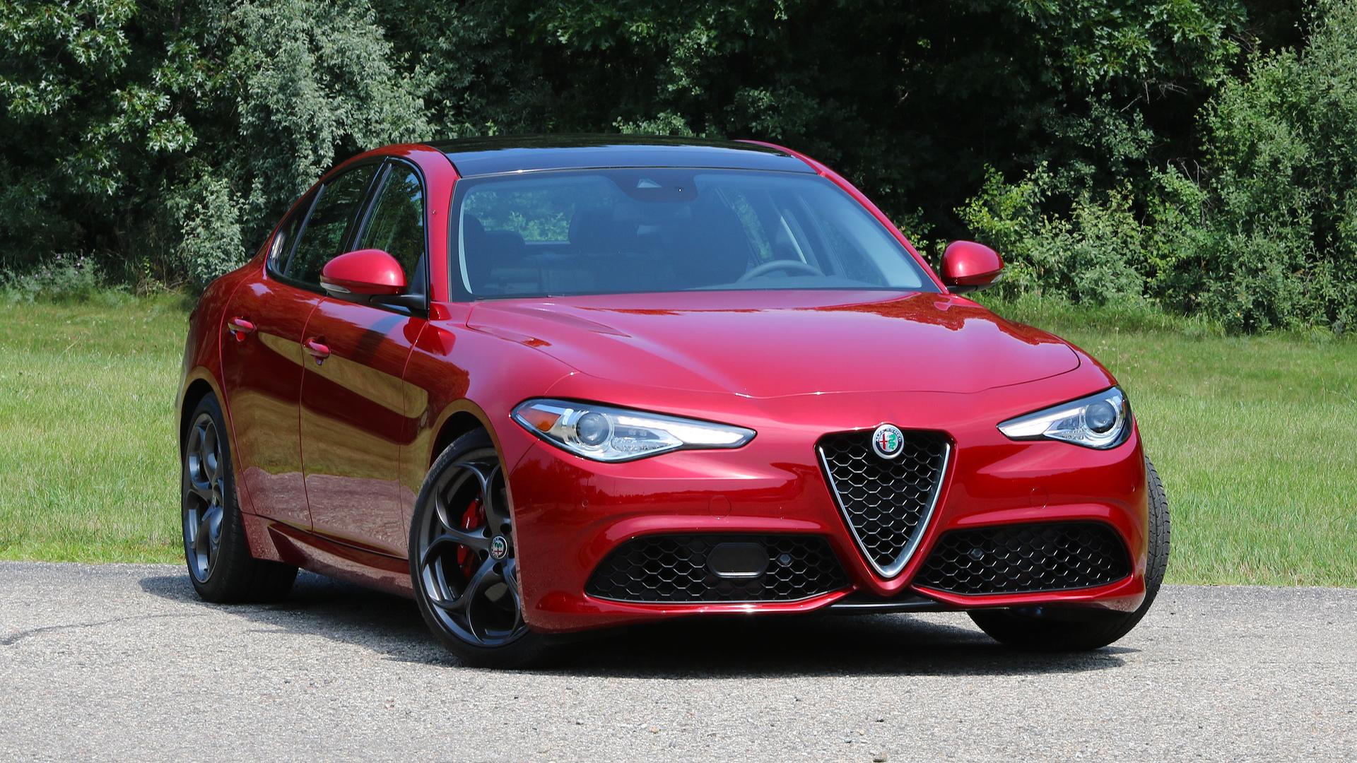 2017-alfa-romeo-giulia-review.jpg