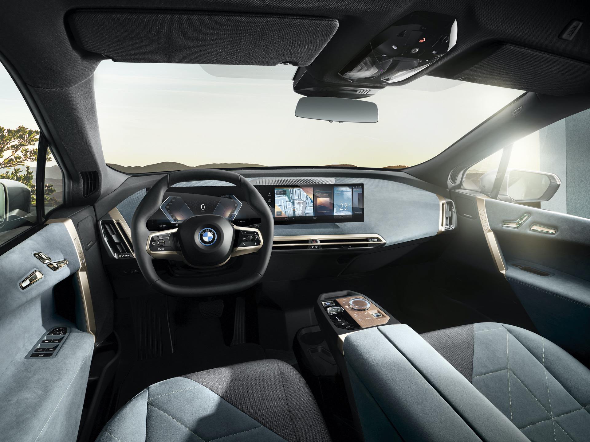 2022-bmw-ix-interior-12.jpg