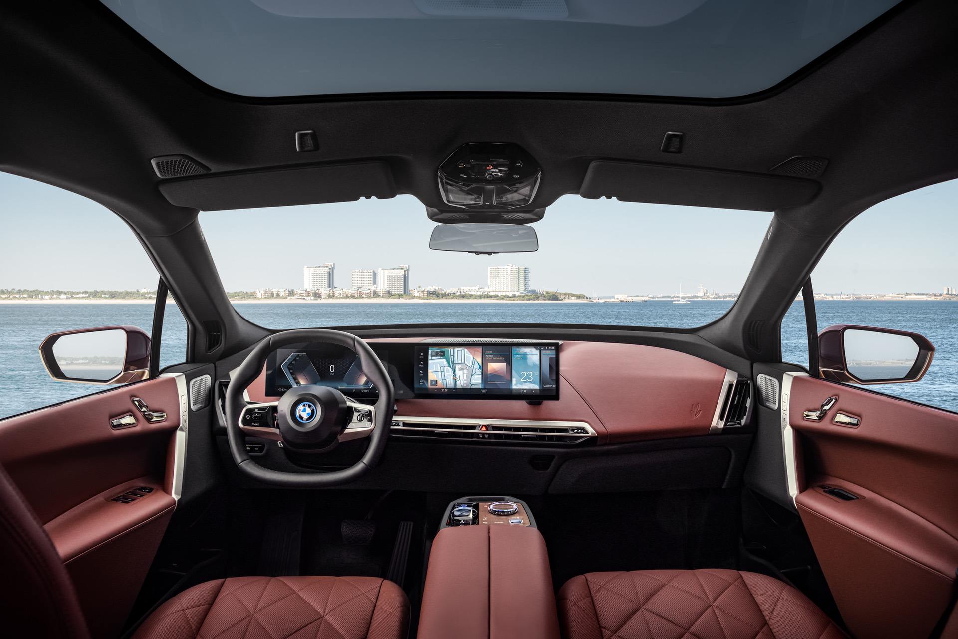 2022-bmw-ix-interior-20.jpg
