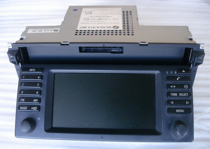 65526913387_monitor_navegador_professional_16_9_bmw_e38_e39_x5_e53_c.JPG