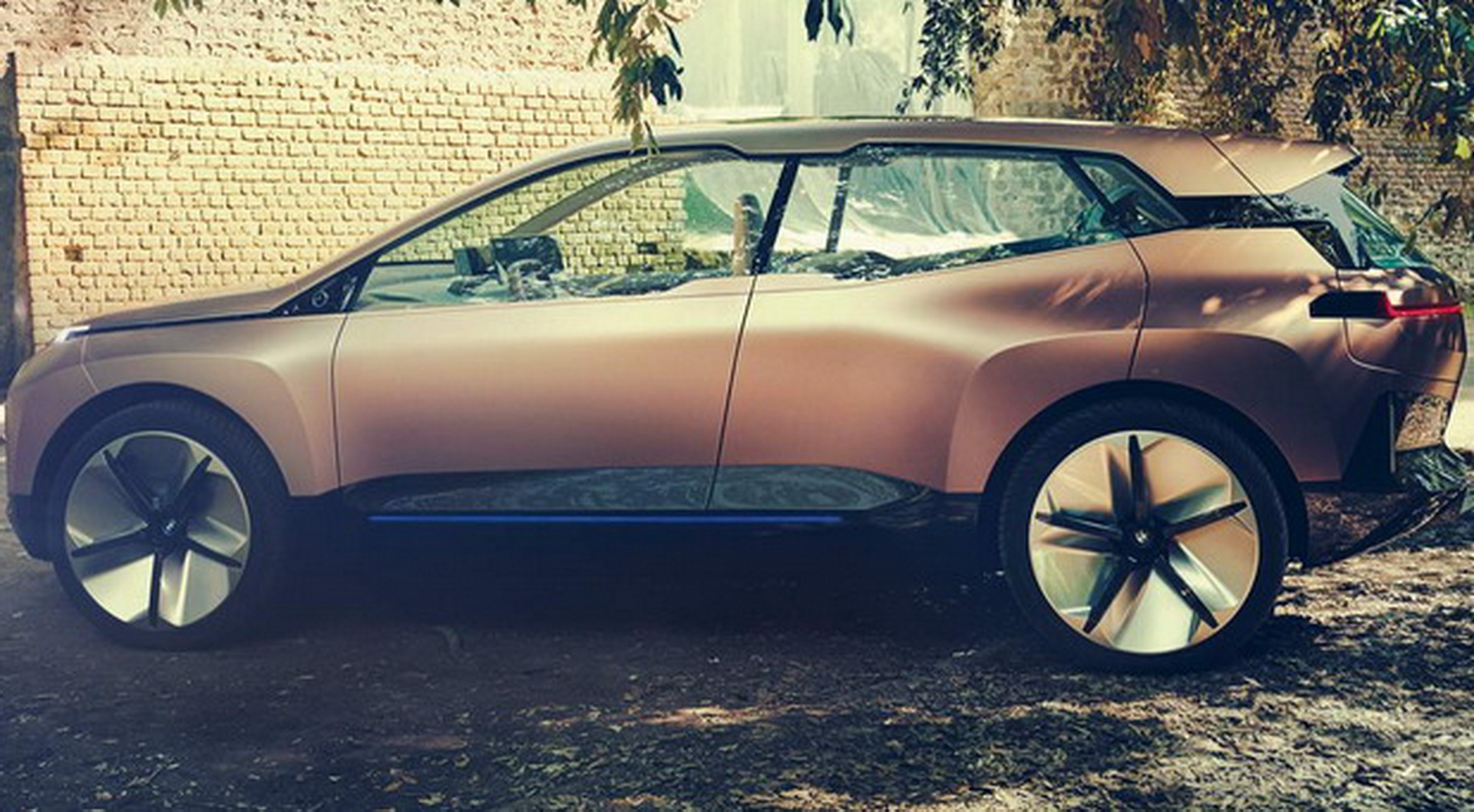 981348a3-bmw-inext-5.jpg