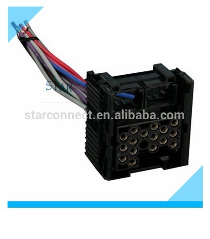 aftermarket-automotive-17-pin-BMW-female-connector.jpg
