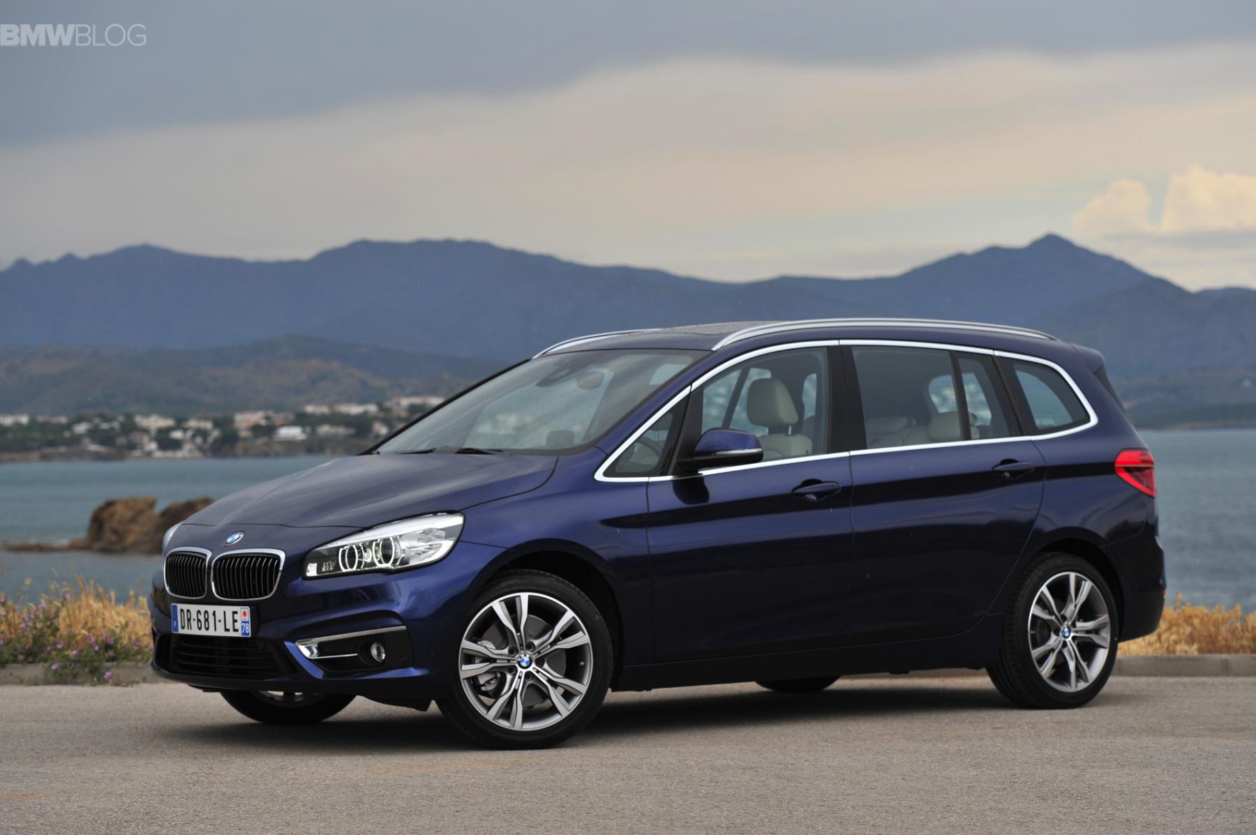 bmw-2-series-gran-tourer-220i-218d-220d-images-19.jpg