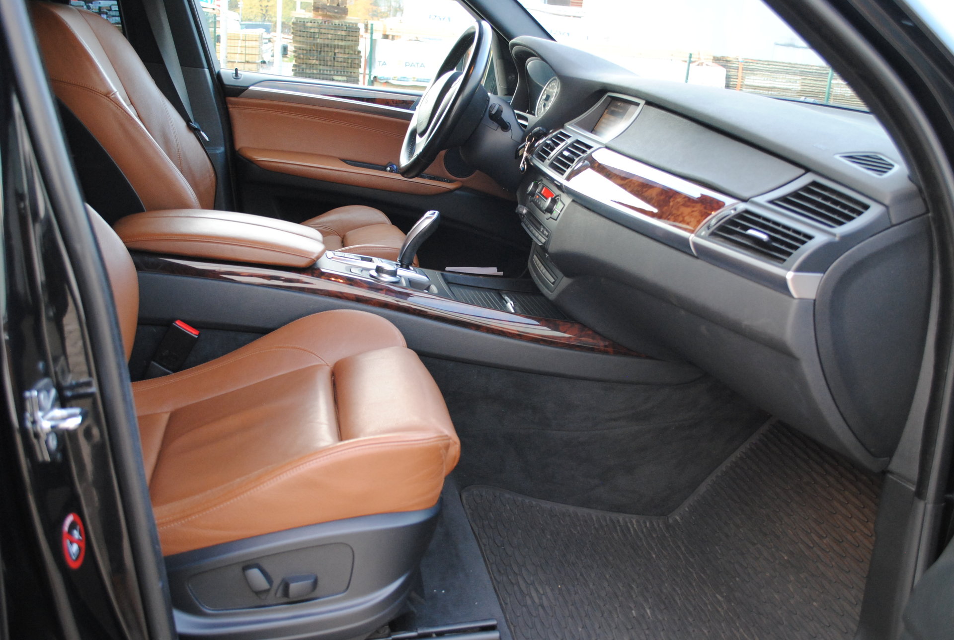 bmw x5 020.JPG