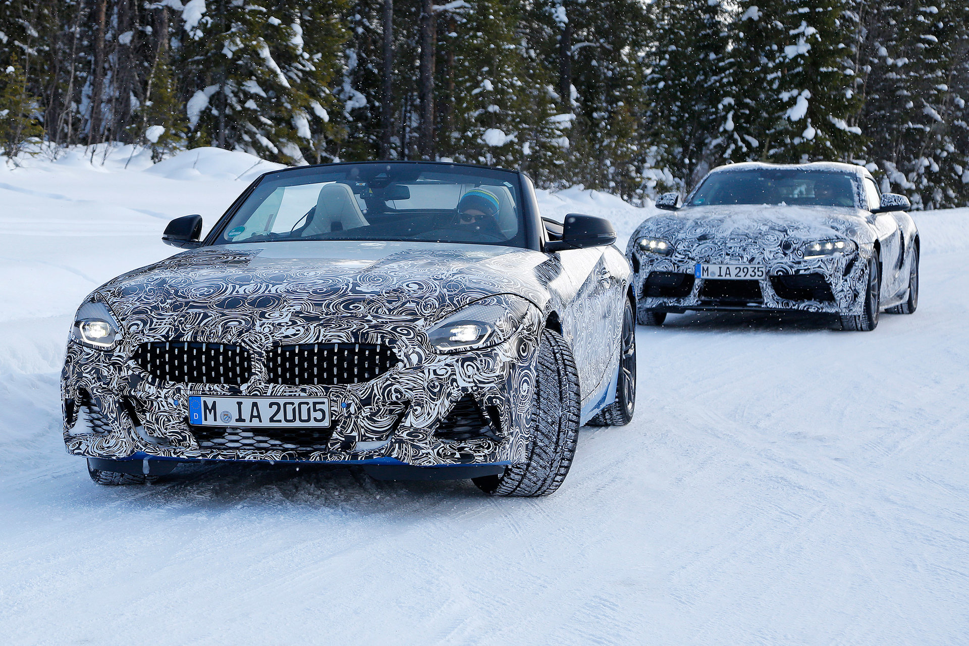 bmw-z4-002.jpg