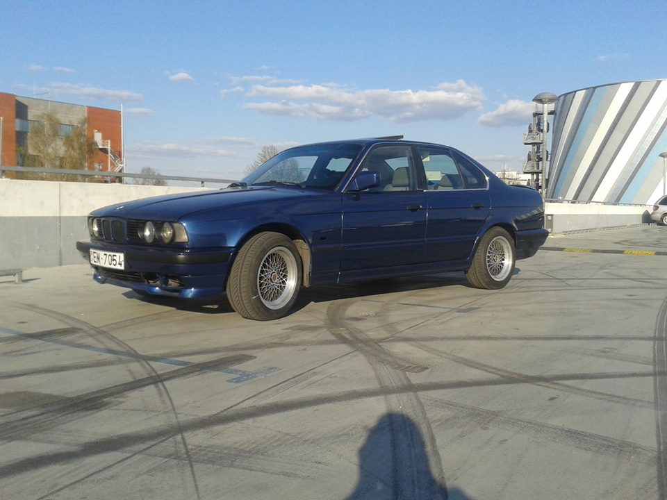 bmw1.jpg