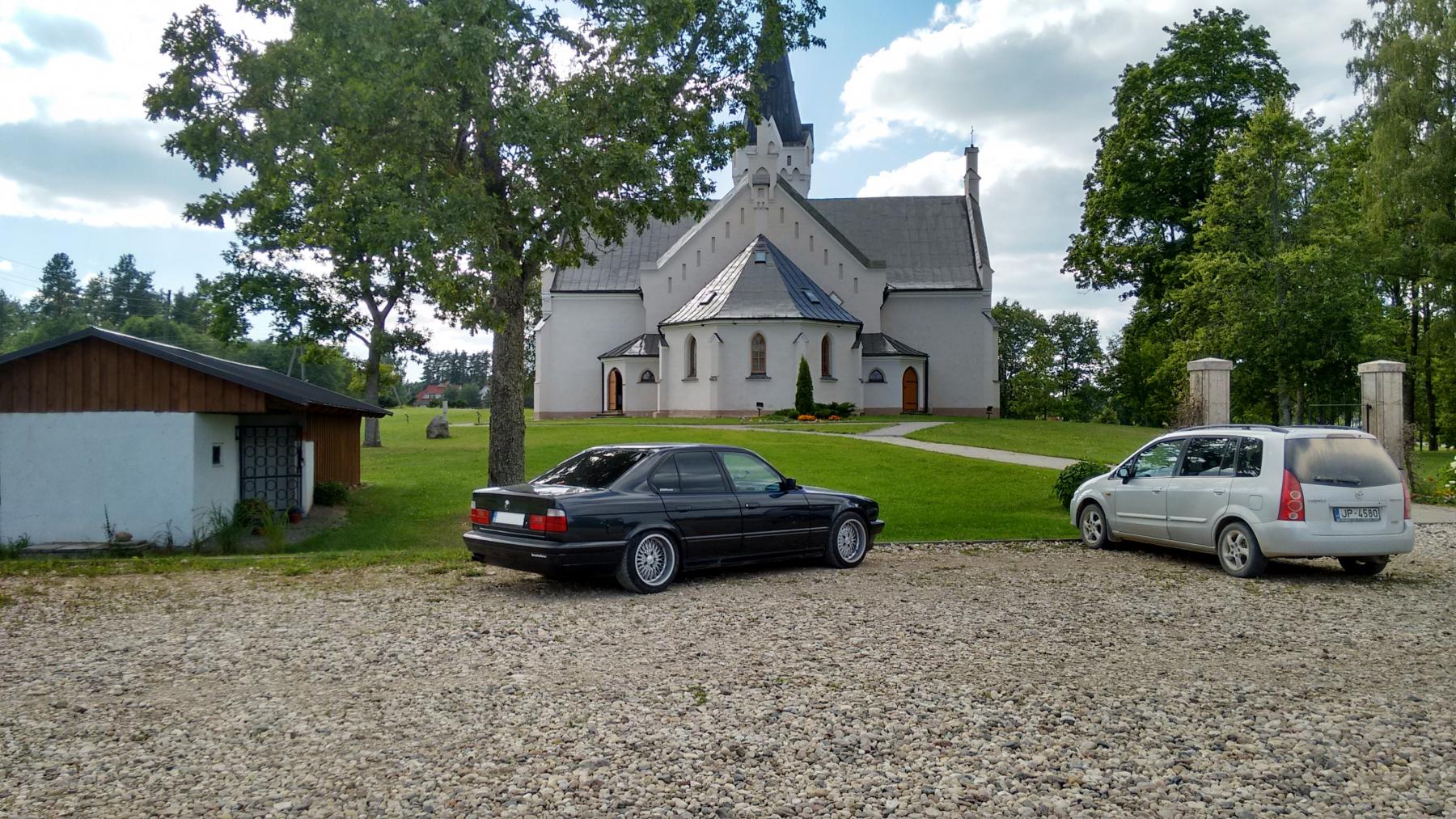 BMW1.jpg