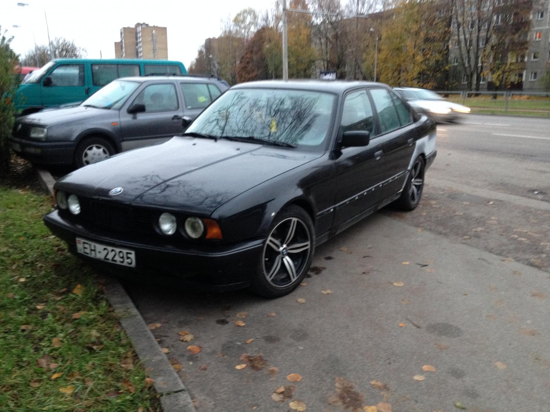 bmw2.jpg