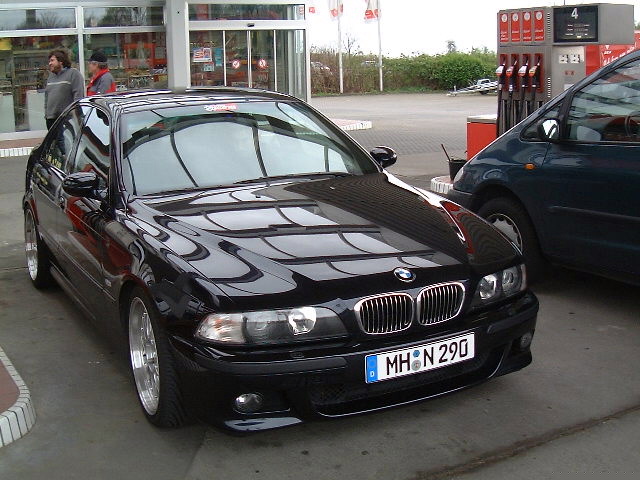 BMW_M5_E39_pic_36460.jpg