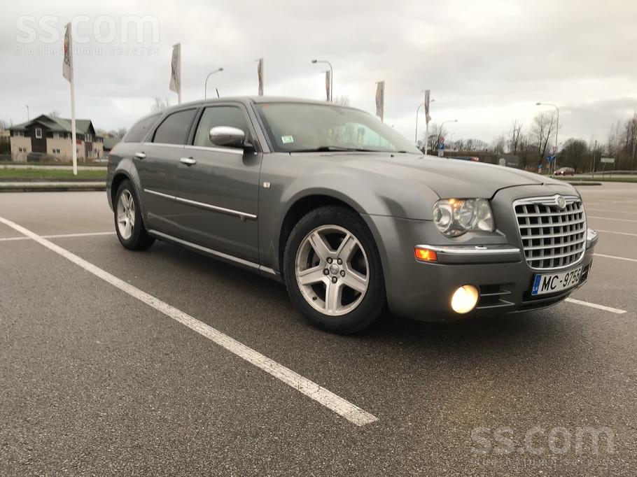 chrysler-300c-8-29957933.800.jpg