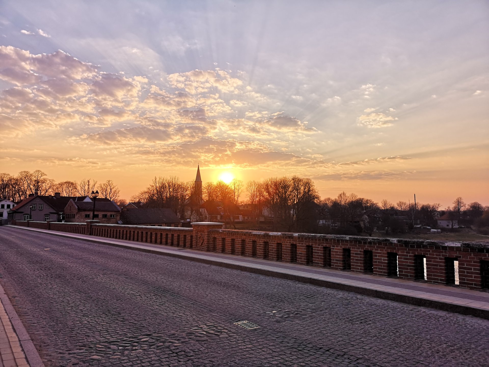 IMG_20190406_193219.jpg