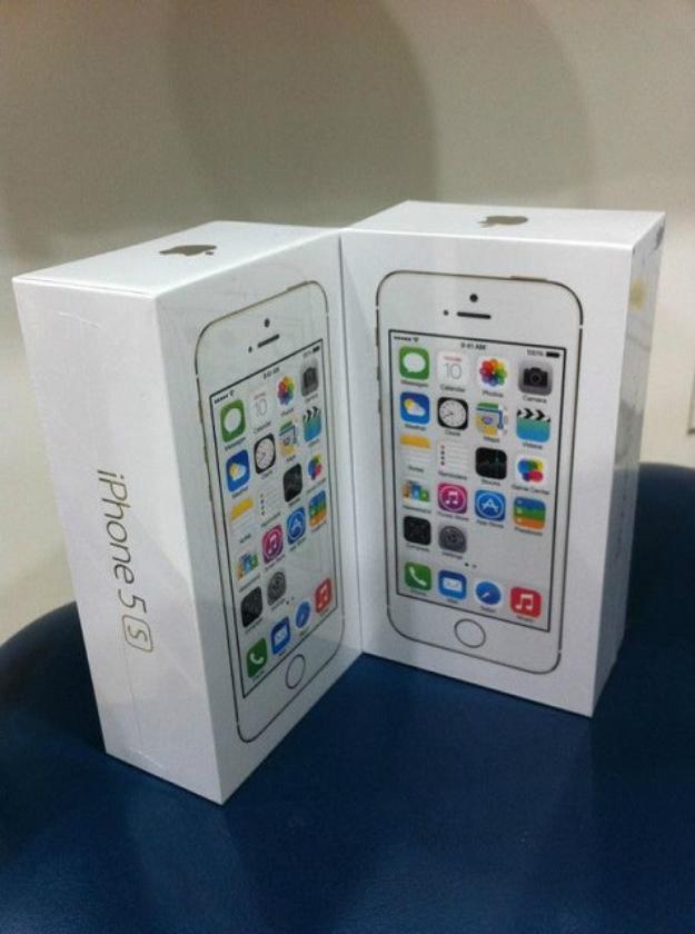 iphone-5s-gold-box-sealediphone-5s-32gb-smartphone-unlocked-with-warranty27200-inr-com9omud.jpg