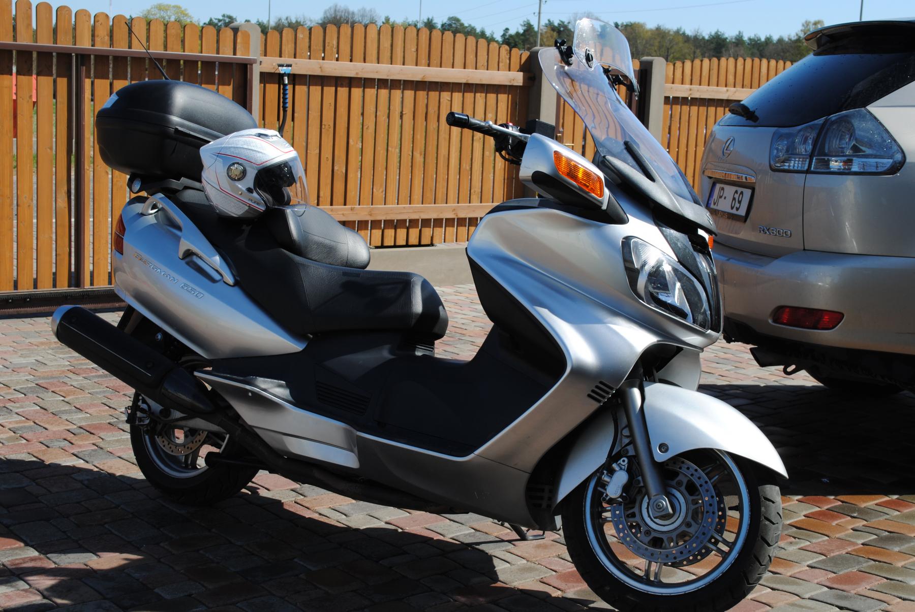 moto 005.jpg