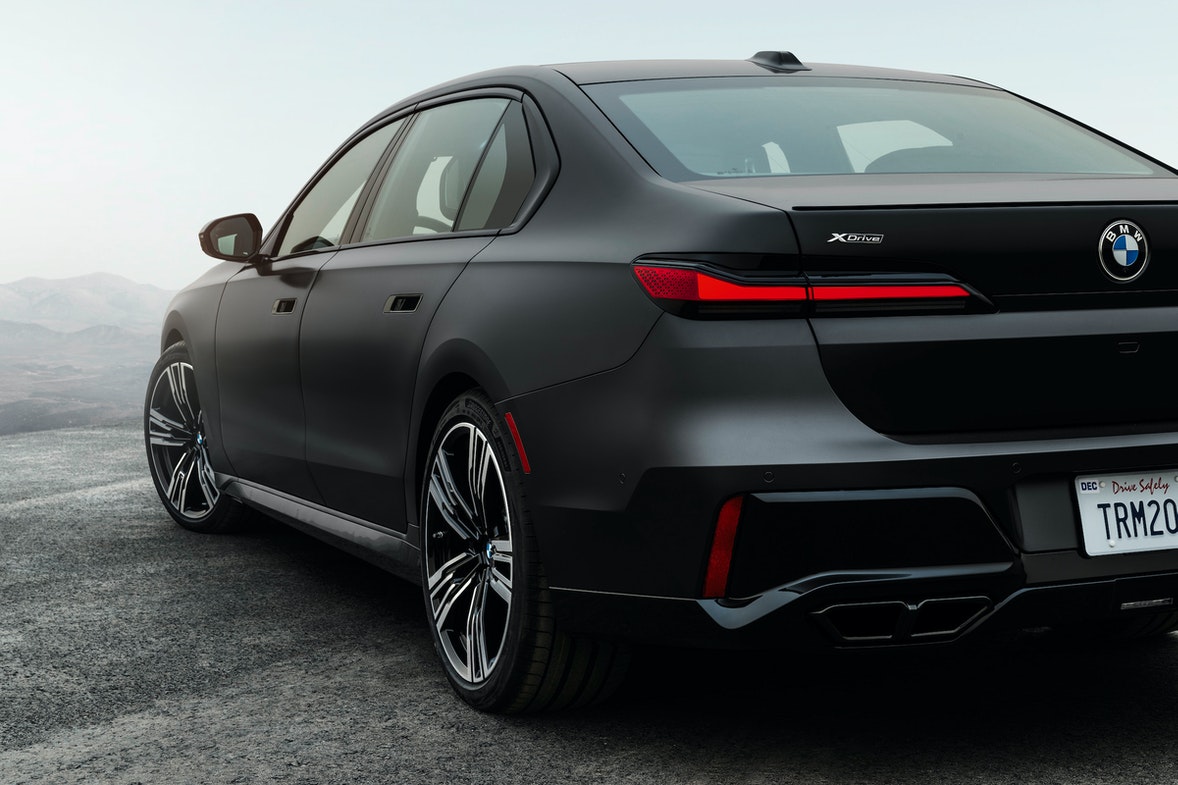 P90458265_highRes_der-neue-bmw-760i-xd.jpeg