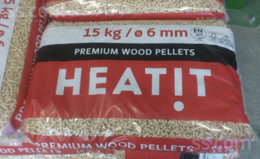 production-work-firewood-granules-2-21905825.800.jpg