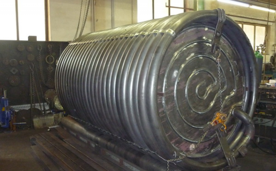 rohrschlangenpaket-mit-wendeplatte-1200-kw-960x598_c.jpg