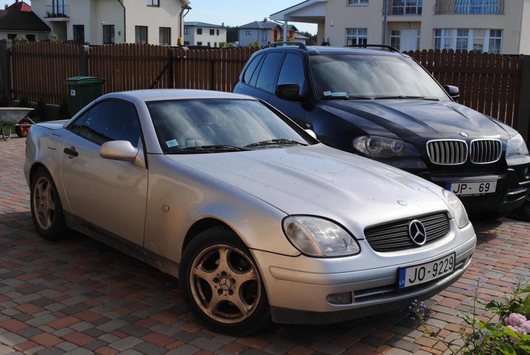 slk230 042.jpg