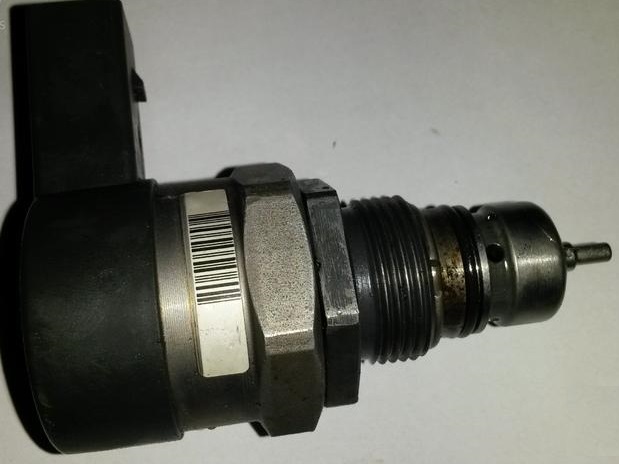 spare-parts-bmw-3-series-13110211.800.jpg