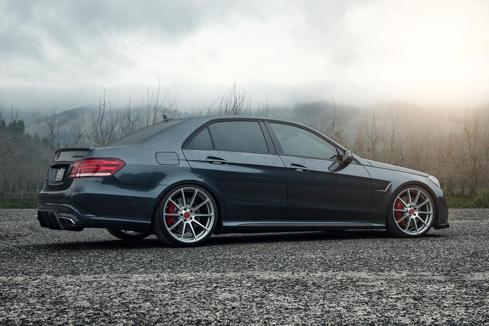 vorsteiner_vbr_aero_rear_diffuser_for_mercedes_e63_amg_w212_1_3.jpg