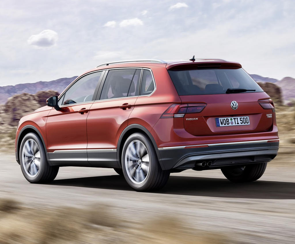 zadnyaya-chast-Folksvagen-Tiguan-2016.jpg