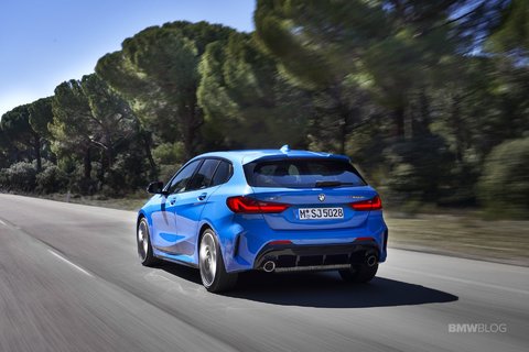 2020-BMW-M135i-xDrive-Misano-Blue-05.jpg